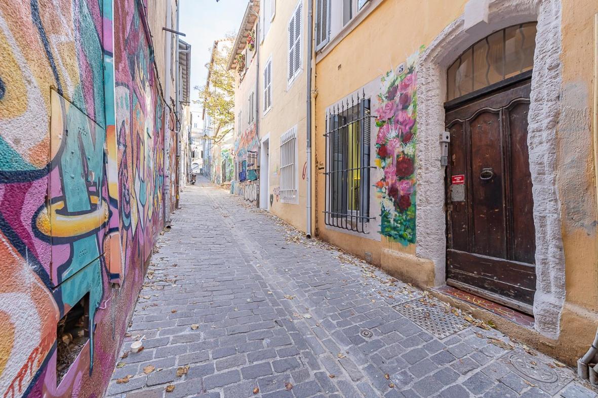 T1 Pop Tout Neuf Au Panier Marseilles Exterior foto